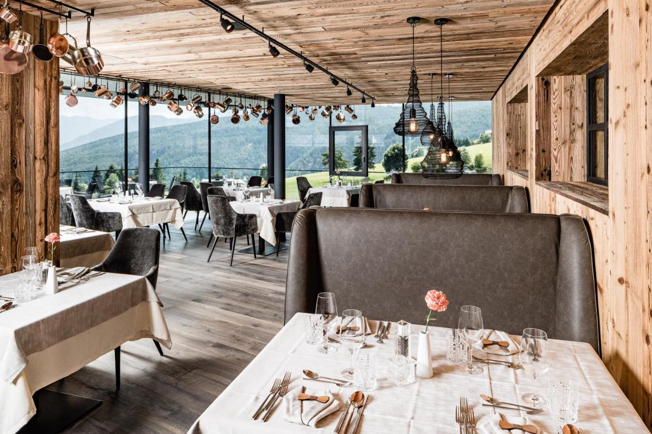 Готель Sonnenberg Panorama Dolomites Wellbeing Маранца Екстер'єр фото